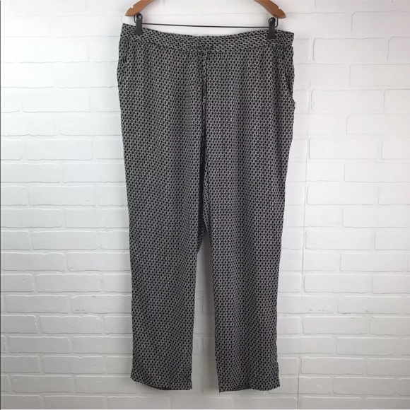 Lane Bryant Pants - Lane Bryant 18/20 New Black White Drawstring Pants
